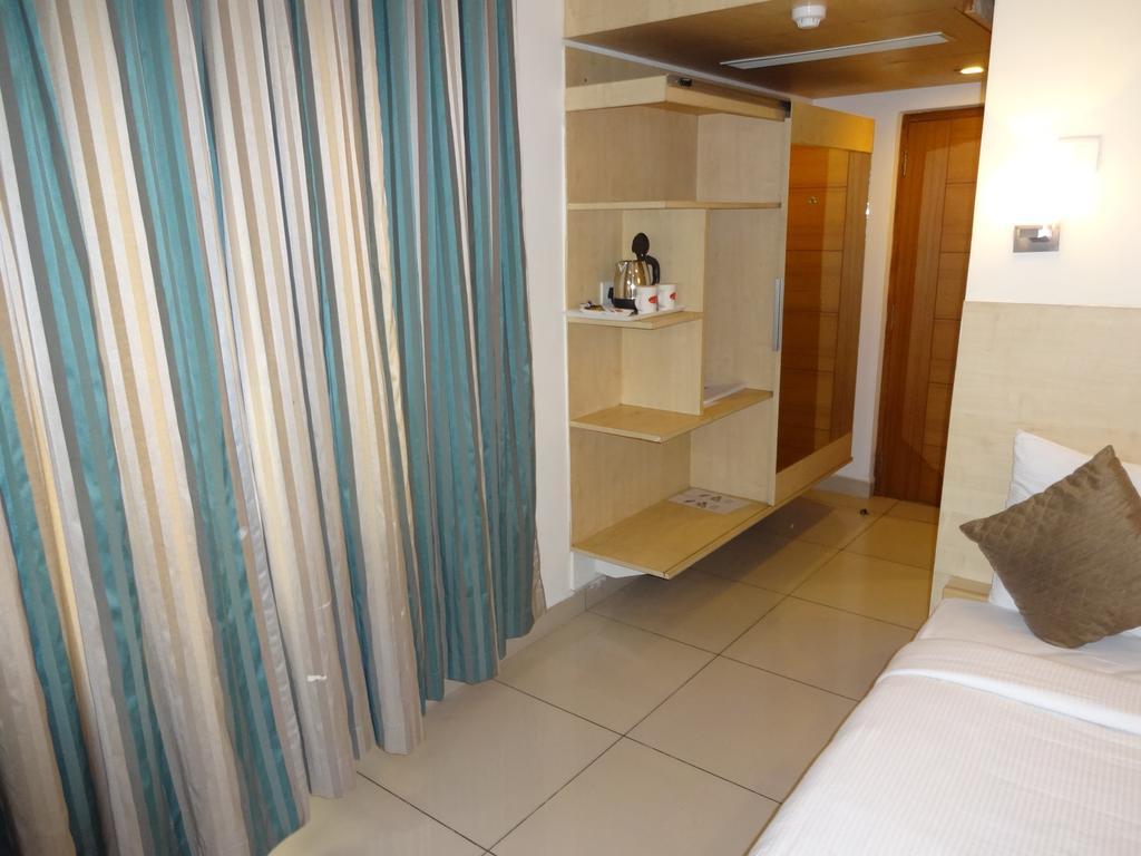 Hotel Southern Grand Vijayawāda Eksteriør billede