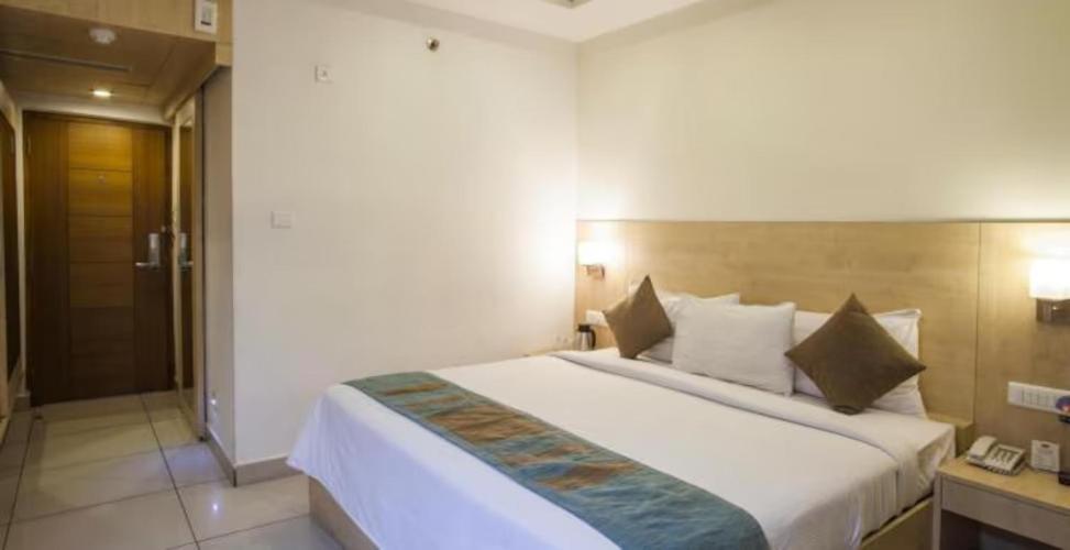 Hotel Southern Grand Vijayawāda Eksteriør billede